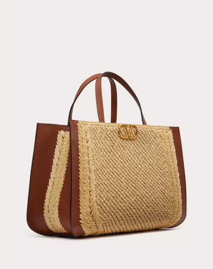 VLOGO SIGNATURE RAFFIA HANDBAG